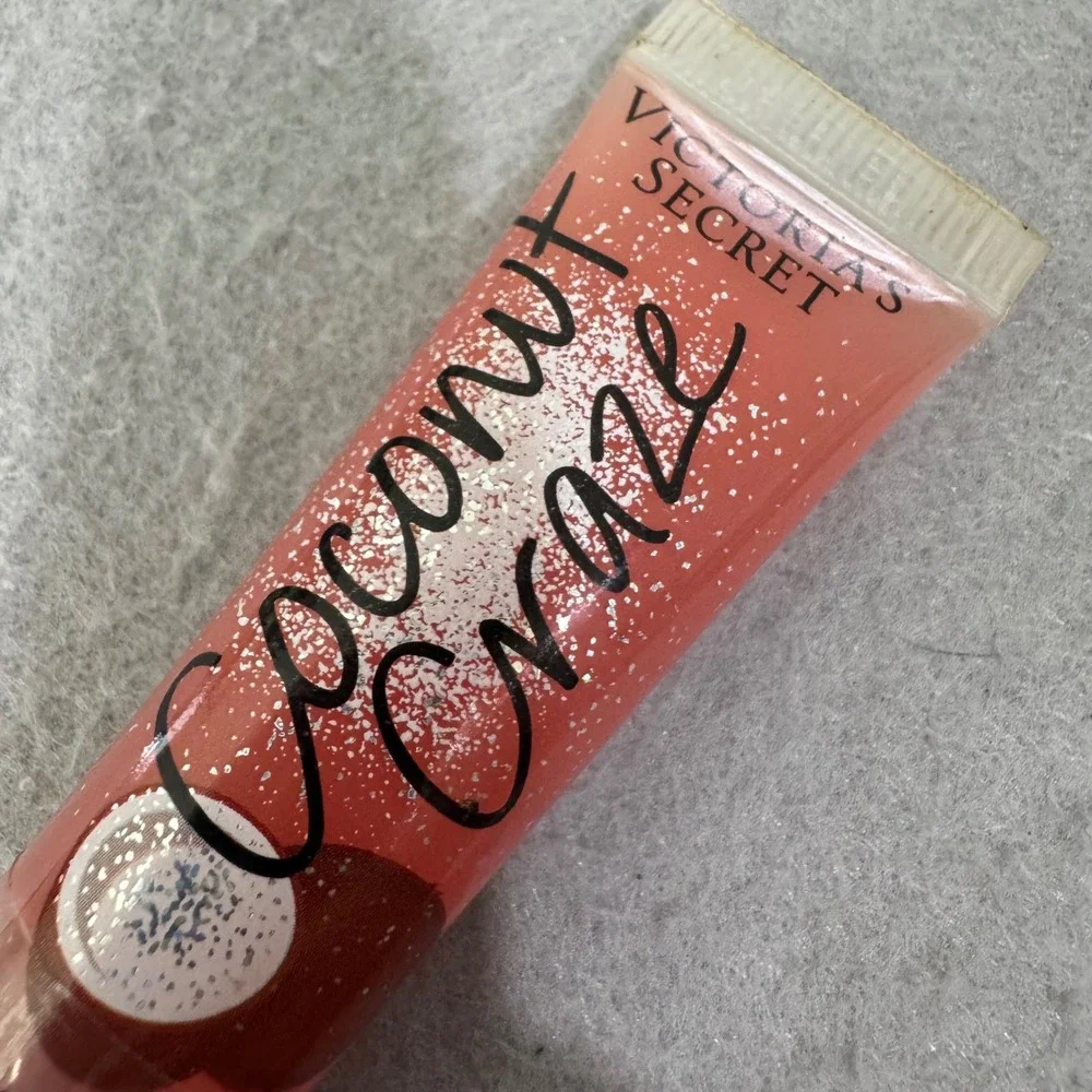 Victoria's Secret Lip Gloss Women Coconut Craze Shimmer Flavored 0.46 oz New